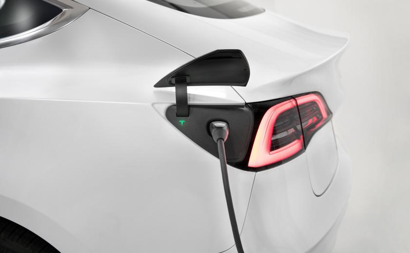 Auto elettriche dei dipendenti: la ricarica fa parte del welfare aziendale