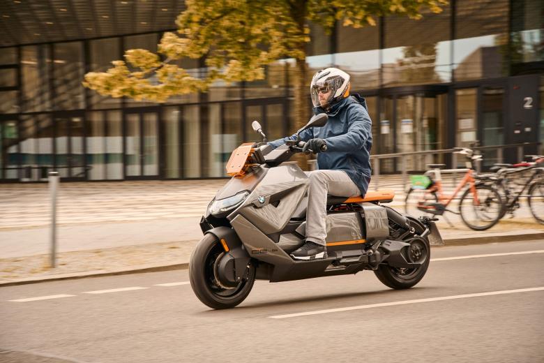 Scooter, moto e quadricicli elettrici: +59% nel 2022. Valgono l’8,3% del settore