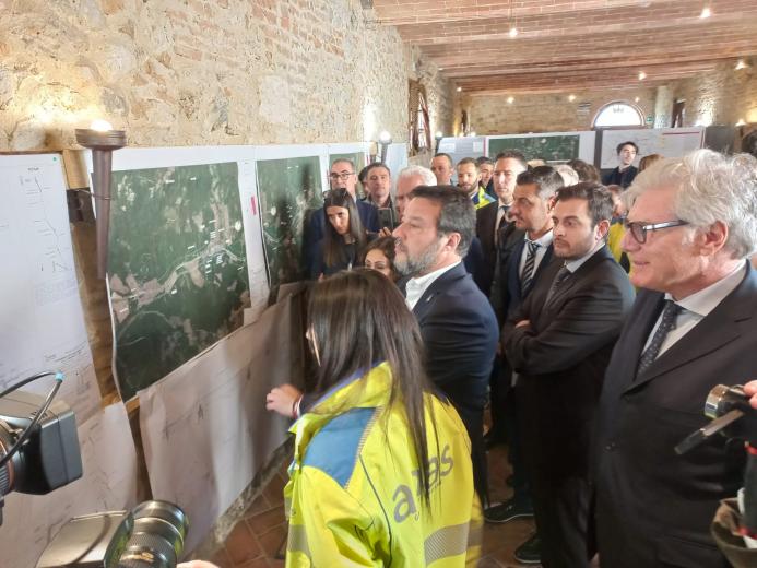 Toscana-Sopralluogo E78 Ministro Salvini, Simonini, Liani (Foto Anas)