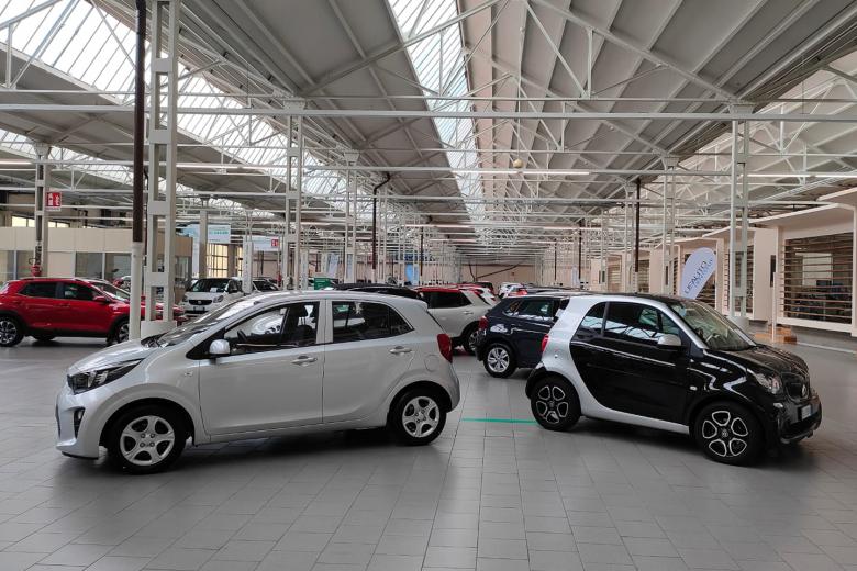 vendita auto.jpg