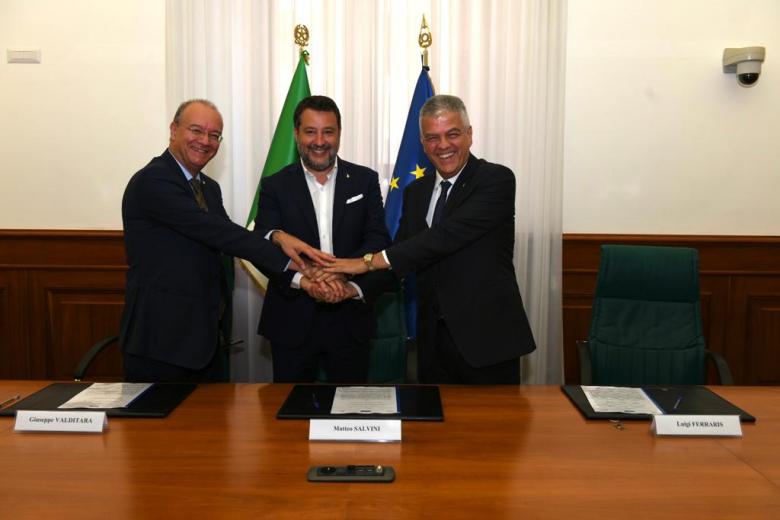 Mit, Mim e Fs italiane firmano protocollo d’intesa per promuovere collaborazione tra scuola e imprese