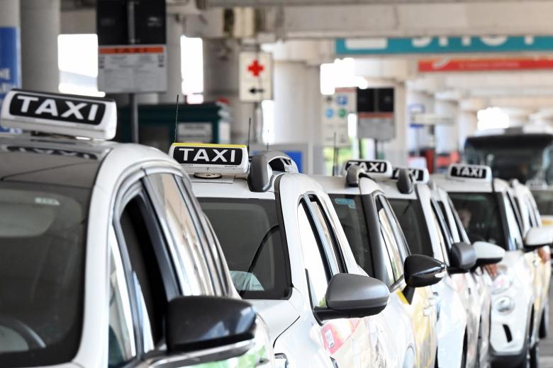 Taxi-Ncc: firmato il decreto che istituisce il Registro Elettronico Nazionale
