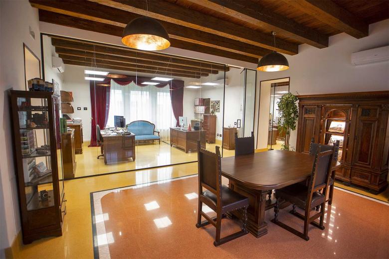 Abano_Terme_interna_foto da Fs News.jpg