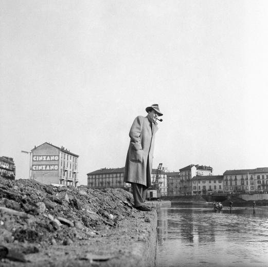 'Georges Simenon. Otto viaggi di un romanziere' a Bologna