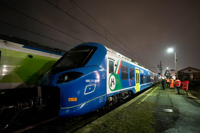 Lombardia, inaugurato il primo treno a idrogeno italiano