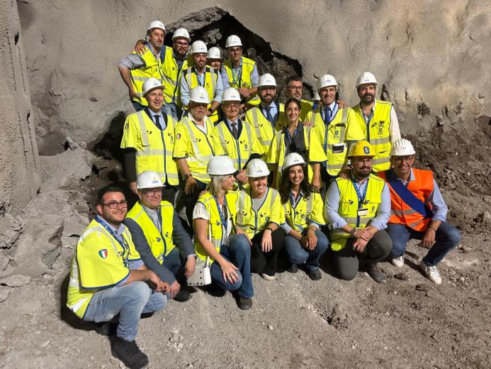 Milano-Cortina 2026, Anas: abbattuto l'ultimo diaframma della Galleria sul cantiere di Valle di Cadore e Tai di Cadore lungo la statale 51 "Di Alemagna"