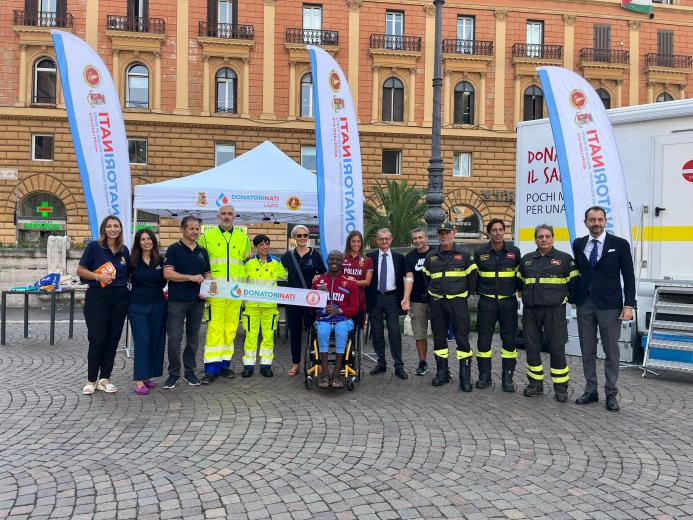 Anas e Donatorinati della Polizia di Stato sostengono la donazione di sangue
