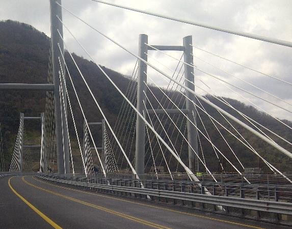 A3 Salerno-Reggio Calabria - viadotto Favazzina