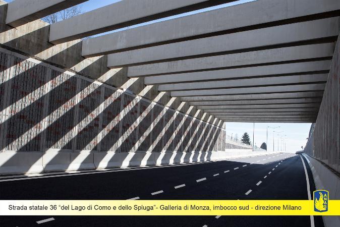 Strada statale 36 "del Lago di Como e dello Spluga". Galleria di Monza, imbocco sud direzione Milano