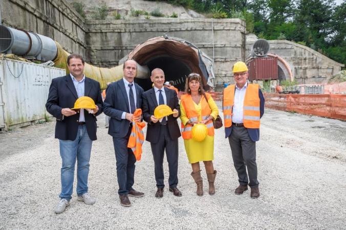 Perugia-Ancona, fine scavo galleria San Gregorio