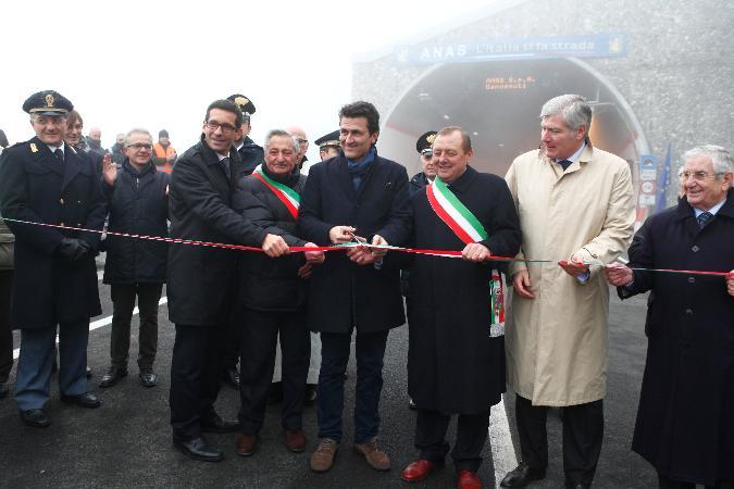 Taglio del nastro