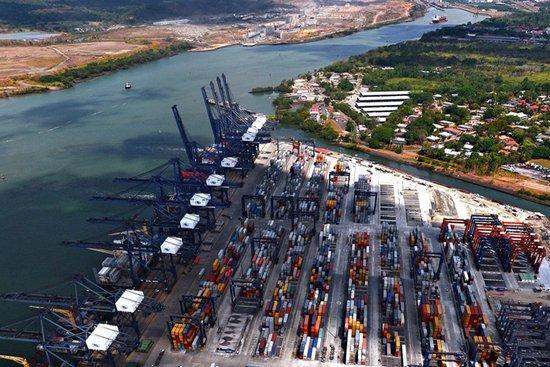 Il 26 giugno apre il nuovo canale di Panama allargato