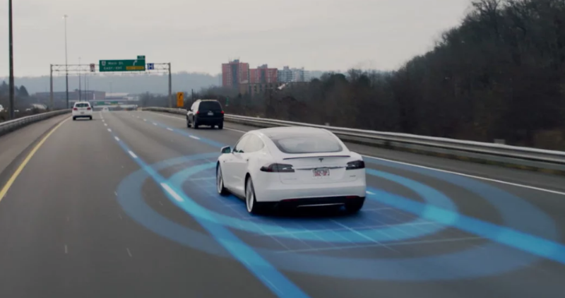 Autopilot v8.0: arrivano grandi novità per Tesla