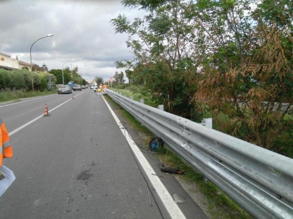 Calabria: barriere #salvamotociclisti, avviate prime installazioni delle barriere progettate da Anas
