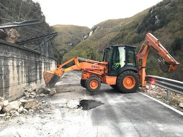 Sisma 2016: Mit autorizza Anas per interventi da 230 mln di euro su strade