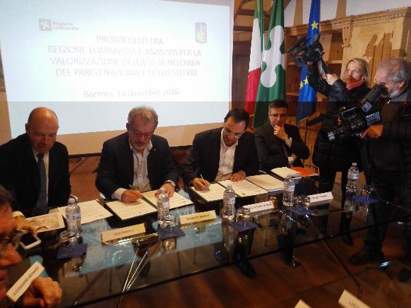 Anas e Regione Lombardia firmano il protocollo per la valorizzazione della SS38 "dello Stelvio"