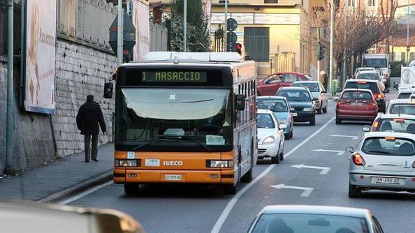 Trasporti, Delrio: vero gap è la mobilità urbana, in campo 4 mld di euro