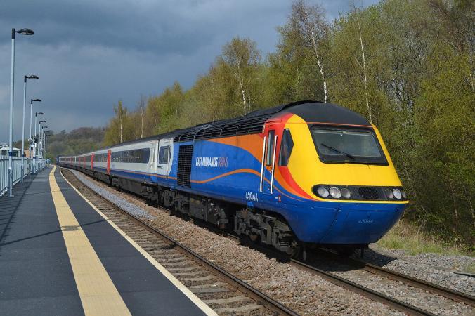 treno East Midlands