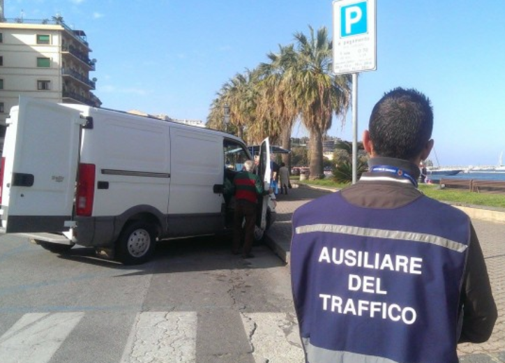 ausiliari del traffico