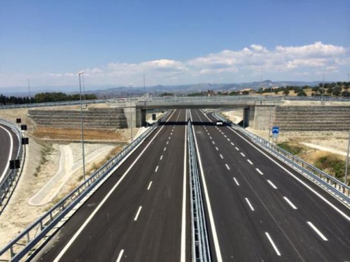 Statale 106, Anas: via libera al terzo megalotto