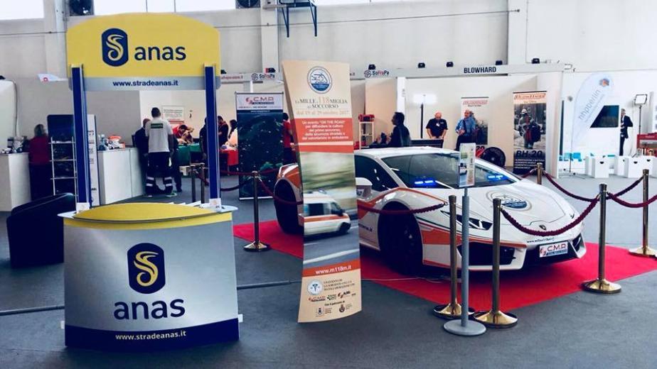 Stand presentazione Mille e 118 miglia
