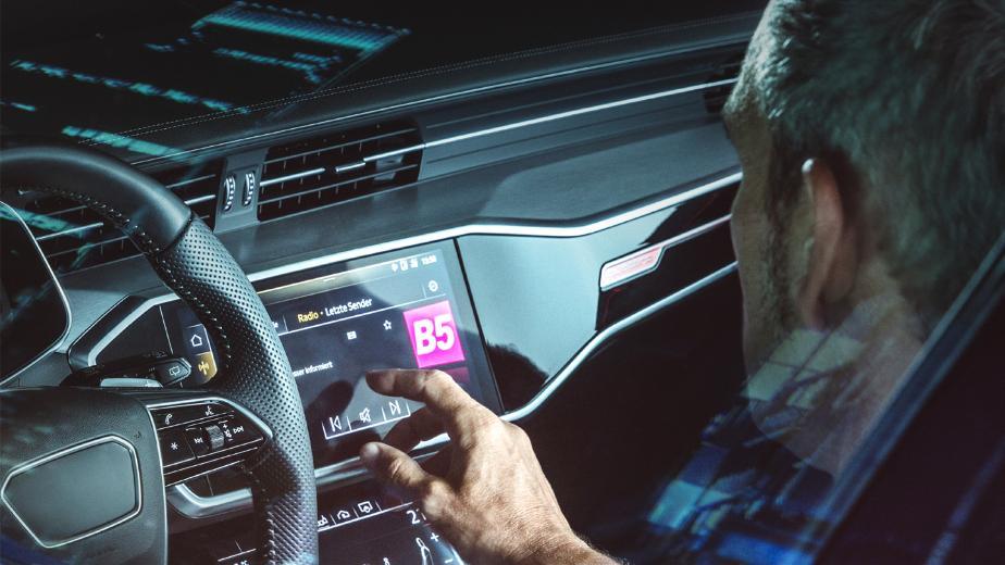 Car Infotainment [img Rohde &amp; Schwarz]